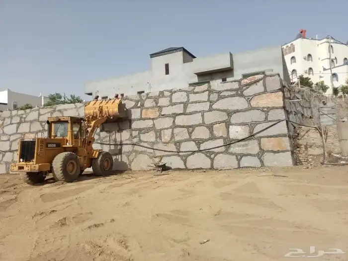 معلم حجر طبيعي 0