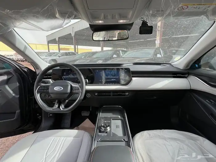 فورد تورس تيتانيوم فل كامل 2025 كاش وتقسيط 3