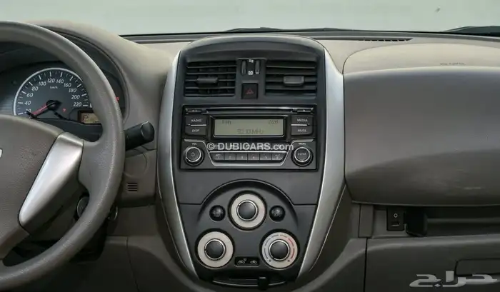 للبيع مسجل سيارة نيسان 0