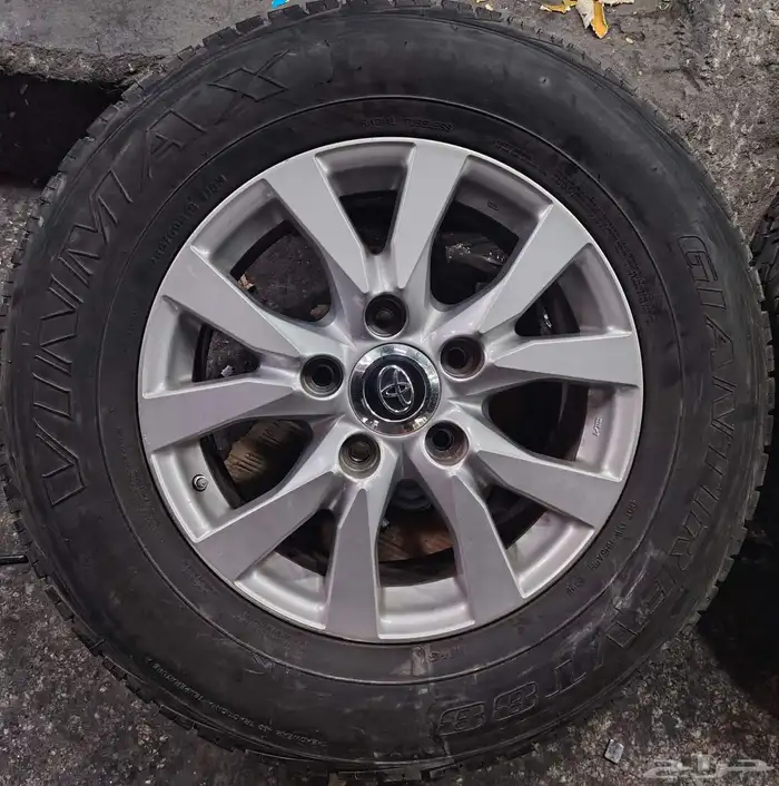 جنوط جيب لندكلوزر مقاس 18 اصلي وكاله 0