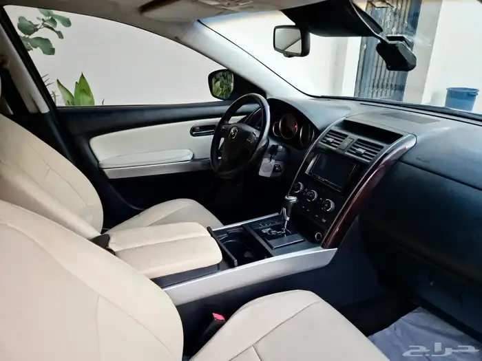 مازدا cx9 2014 ممشى 321000 نظيف عائلي السعر 39000 4
