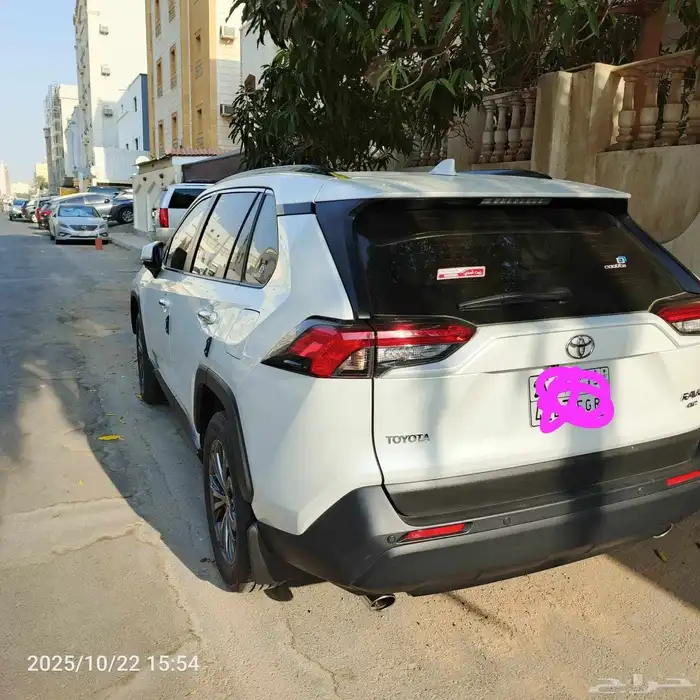 تويوتا راف فور بنزين 2024 XLE 6