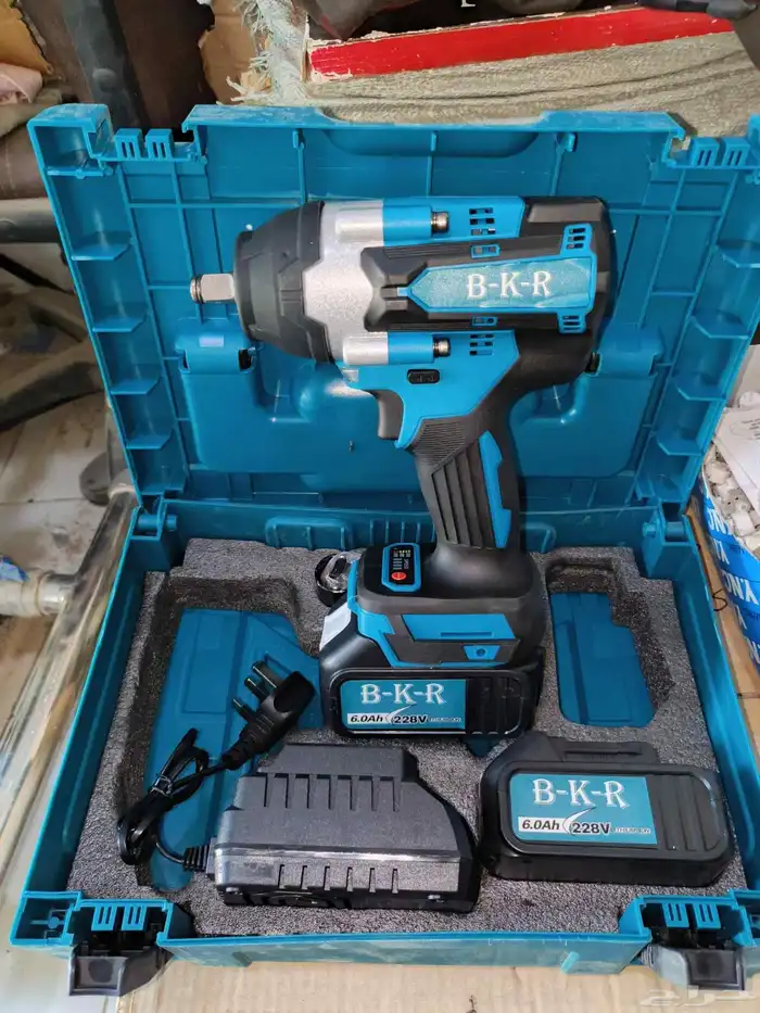 مفك لجميع الكفرات والبلوط 0