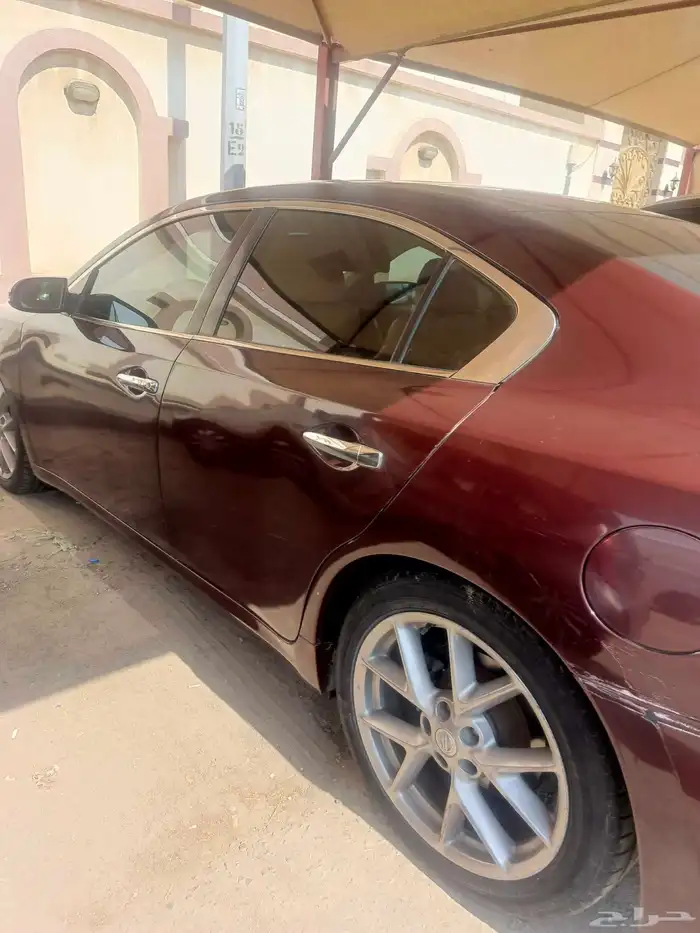 للبيع سيارة نيسان مكسيما 2011 فل كامل جددتها بالكامل شد بلد 7