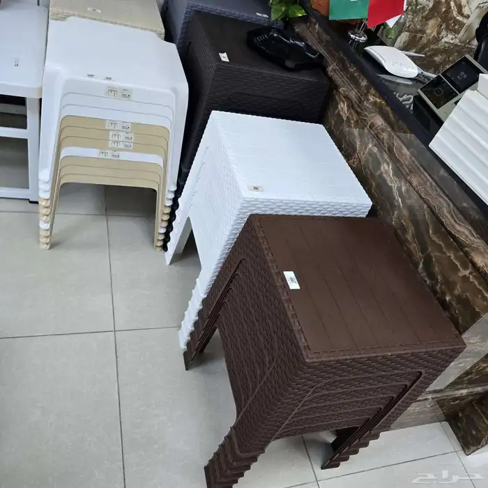 كراسي وطاولات بلاستيك 11