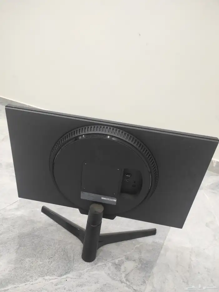 سوني 5 سليم ديجتال مع شاشة LG قيمينق وسماعه هايبر اكس 1