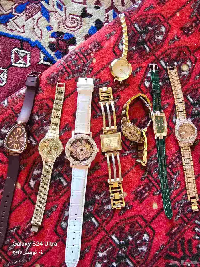 ساعات نسائيه للبيع جمله اصلي بحاجة للبطاريه فقط 0