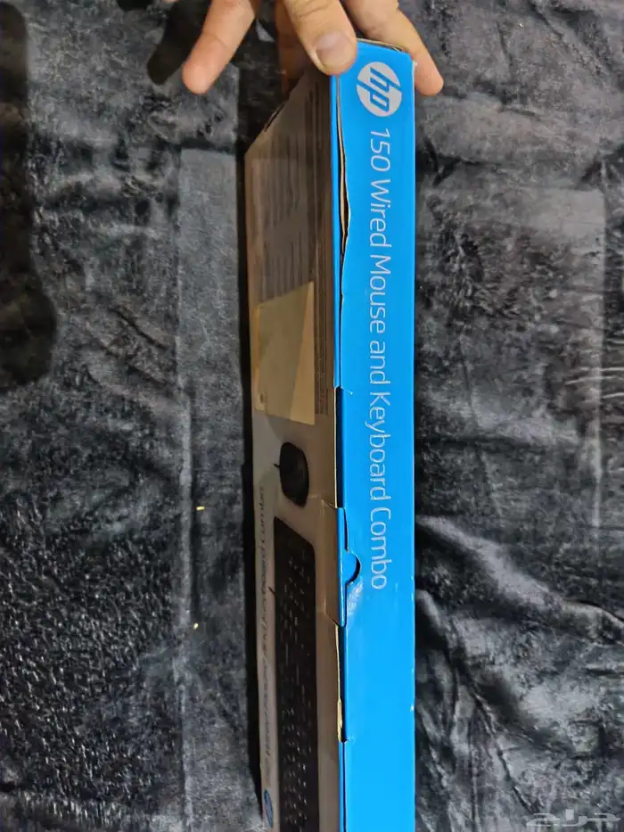 كيبورت جديد مانه مستعمل جديد بكيسه لسا ومعاها هديه سماعه يل 2