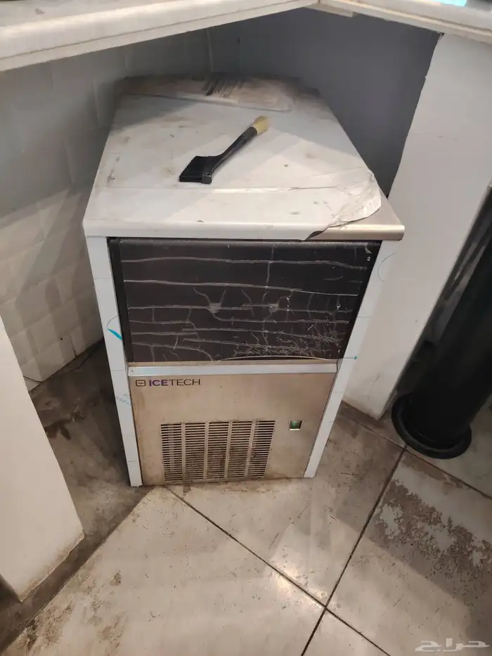 مقهى للتقبيل بما فيه 14