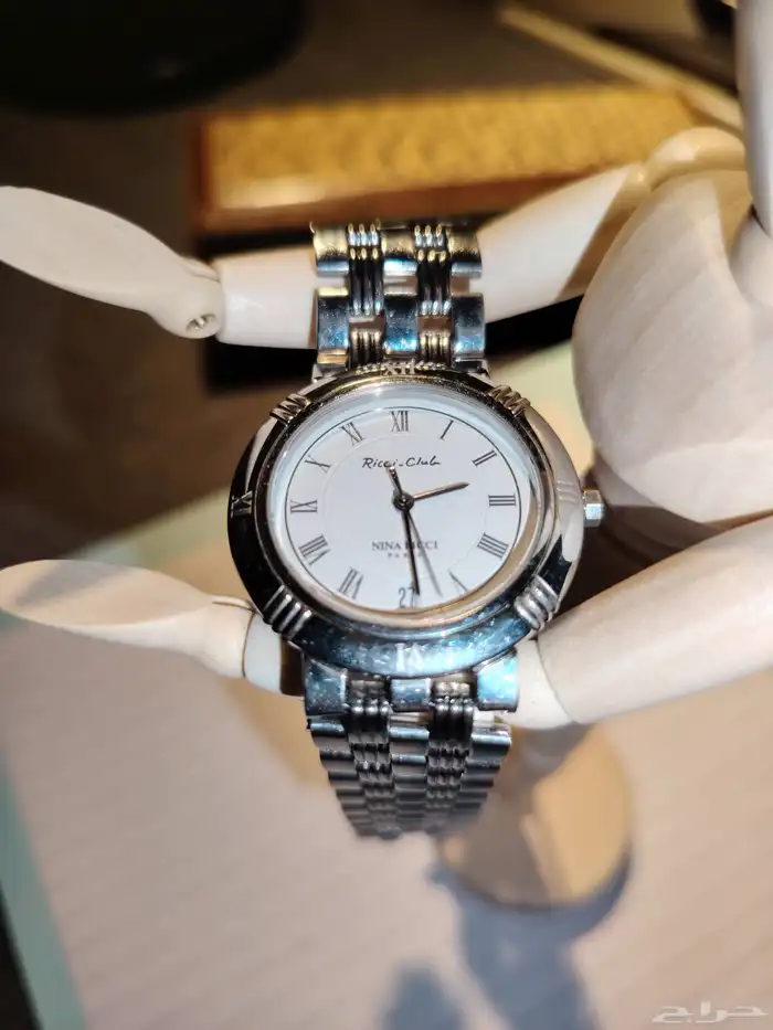 ساعة نينا ريتشي Nina Ricci 1
