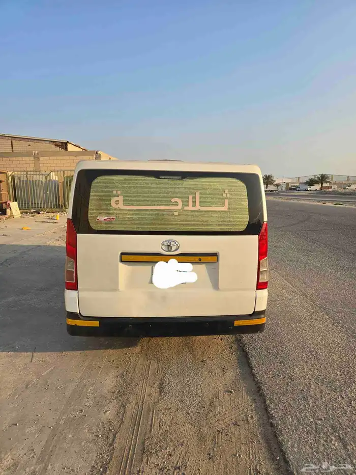 تويوتا هايس ثلاجه بنزين موديل 2020 4