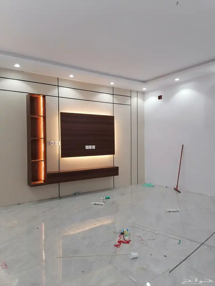 معلم دهانات وورق الحائط فني ديكورات 7