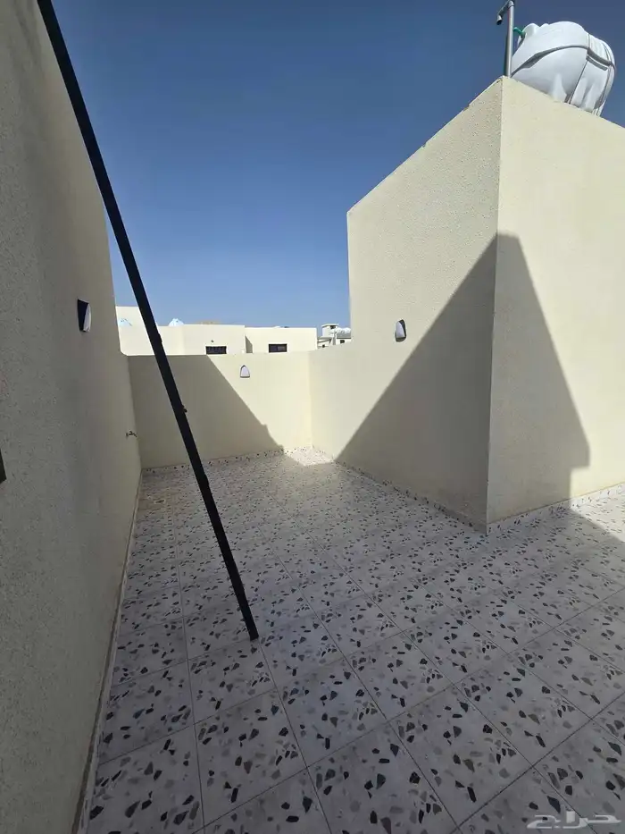 للبيع شقق علويه مصعد جاهز وسطح خاص من داخل الشقه 520 الف 16