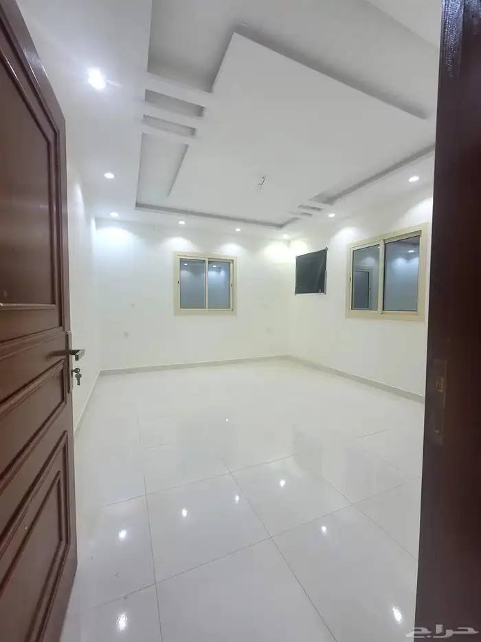 شقة للإيجار جده الصالحية 3