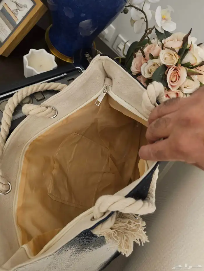 شنطة نادر من القماش بصورة الفيس برسلي 2