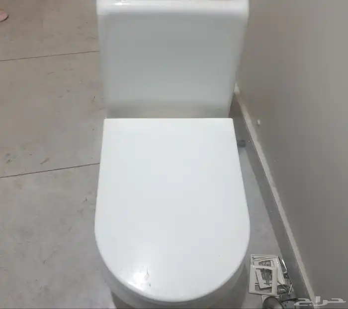 مغسله بدولاب وكرسي افرنجي 3