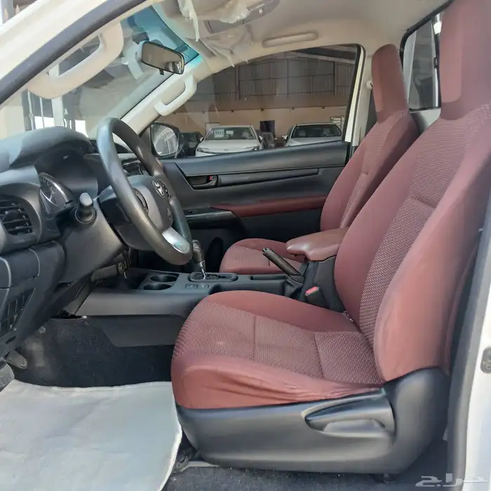 هايلوكس غماره 2024 ديزل مكينه 2800 قير اوتوماتيك - دبل 7