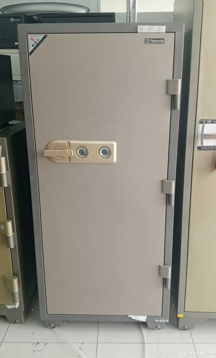 تجوري ( خزن) مقاومة للحريق 0