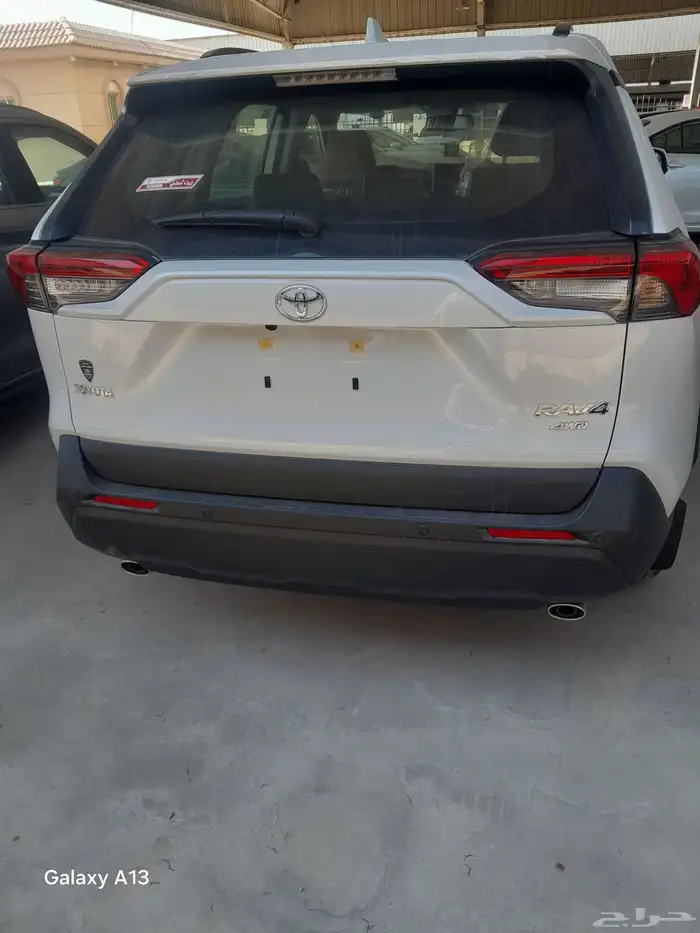 تويوتا رافور XLe موديل 2025 3