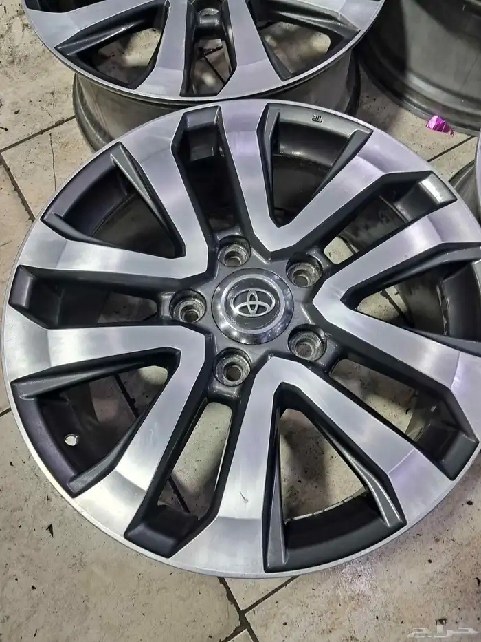 طقم جنوط جيب لاندكروزر كوبي ون مقاس 20 0