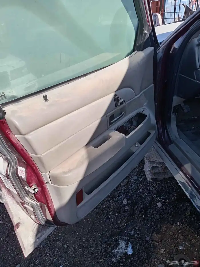 تشليح فورد فكتوريا موديل 2011 2