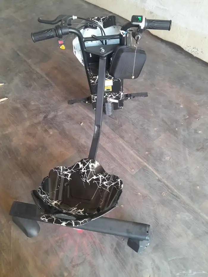 سكوتر كهربائي اخو الجديد مكمل شهرين معه مفتاحين وعلى السوم 2