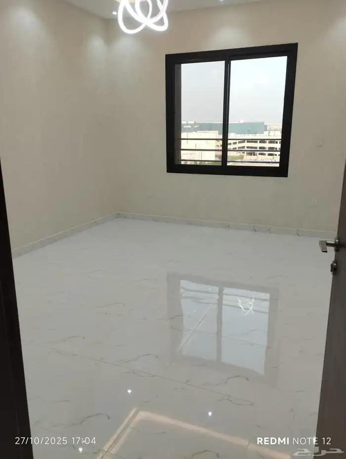 شركة عزل خزانات ضدد التسريب وتنظيف شقق فلل مطاعم رش حشرات 6