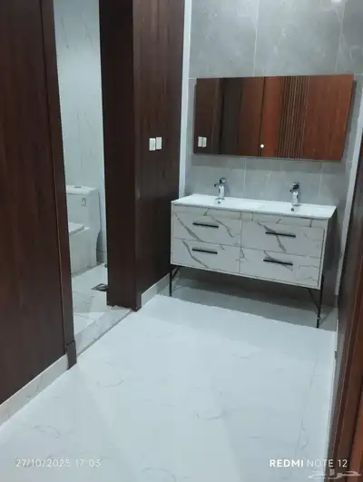 شركة عزل خزانات ضدد التسريب وتنظيف شقق فلل مطاعم رش حشرات index