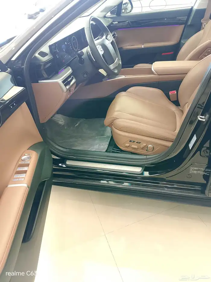 ازيرا 2023 بنزين وارد كوريا بريميوم 4