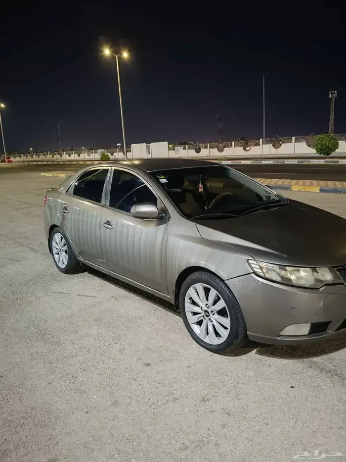 كيا سيراتو 2012 5