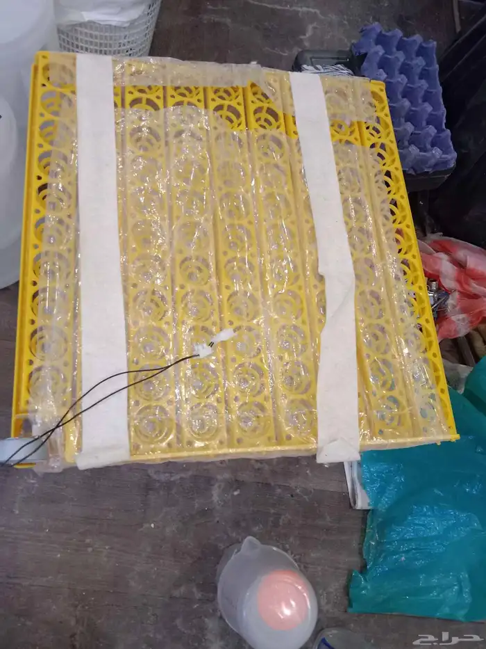 للبيع طبق أو رف فقاسة فقط 98 بيضة 1