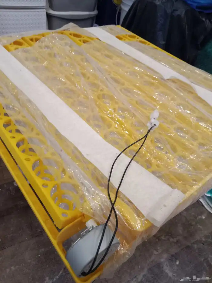 للبيع طبق أو رف فقاسة فقط 98 بيضة 2