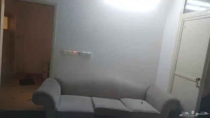 مجموع ال اغراض غرفت النوم 4سريرنفرواحد ثلاجه 3غرفه فرش 7