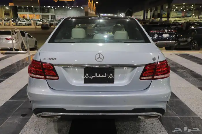 مرسيدس E300 موديل 2016 8