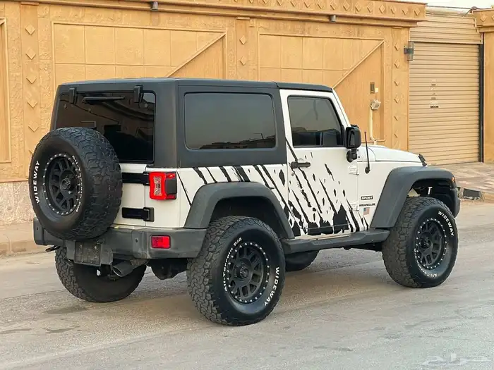 رانجلر سبورت 2015 قير عادي نظيف جدا 7