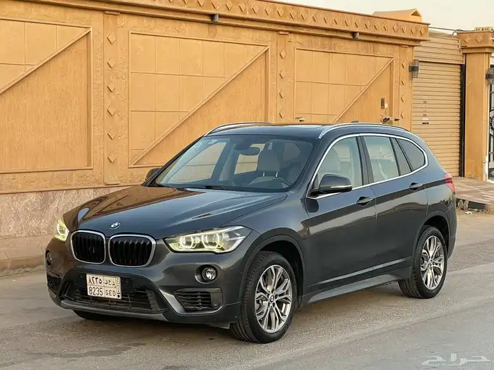 بي ام دبليو 2018 - X1 نص فل نظيف جدا 1