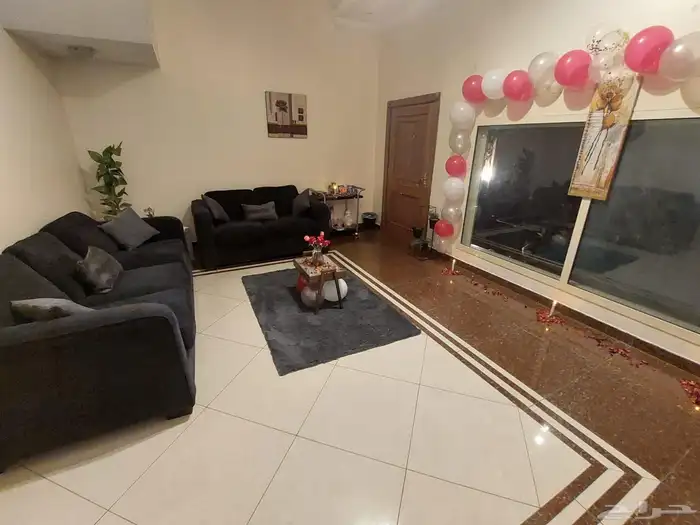 شاليهات متوفره للايجار بحي النهضه 1