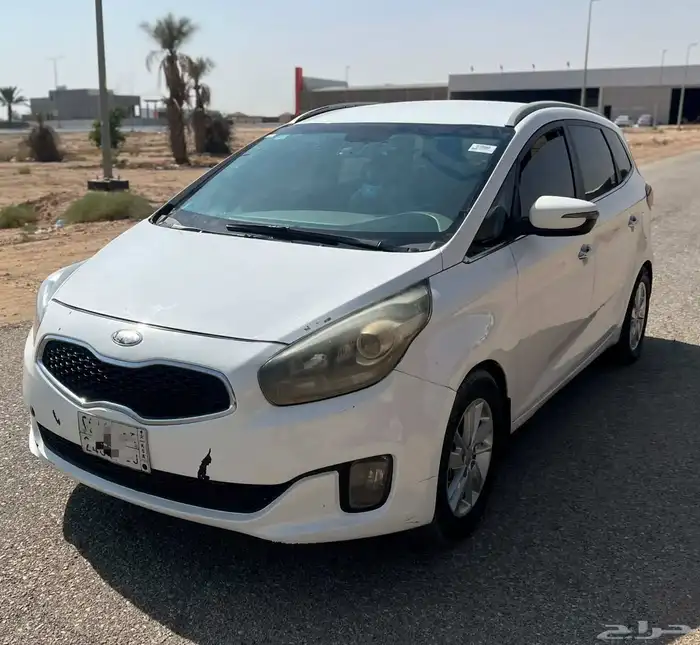 كيا كارينز 2015 2