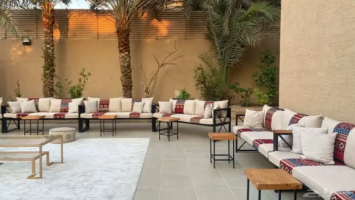 تأجير جلسات خارجيه تأجير طاولات كراسي تنسيق طاولات خيام فرش 7