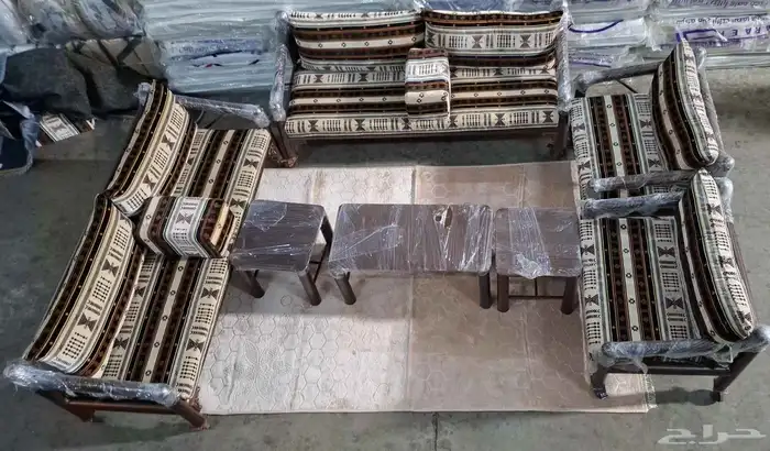 قمه زياد المفروشات والاث المكتب جمله وتجزيه 1