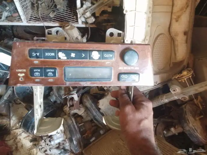 كنترول مكيف لكزز 2002 1