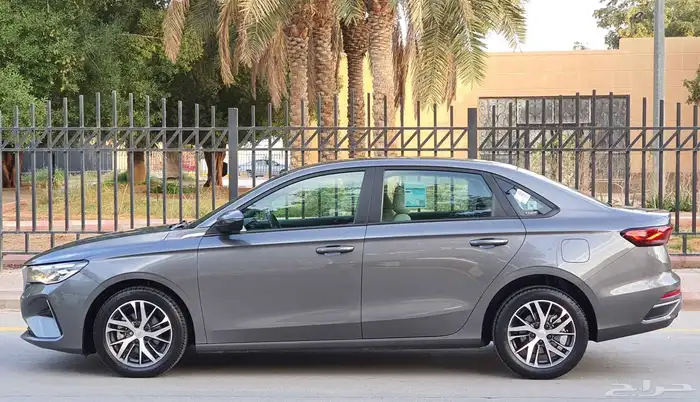 جيلي ام جراند 2023 سعودي 4