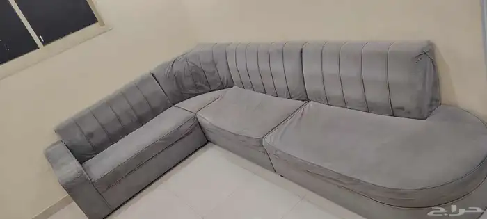 كنب للبيع متوفر اكثر من طقم 0