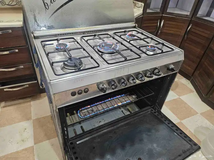 مطبخ مع فرن للبيع مستعجل 4