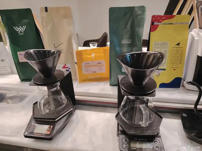 مقهى للتقبيل بما فيه 8