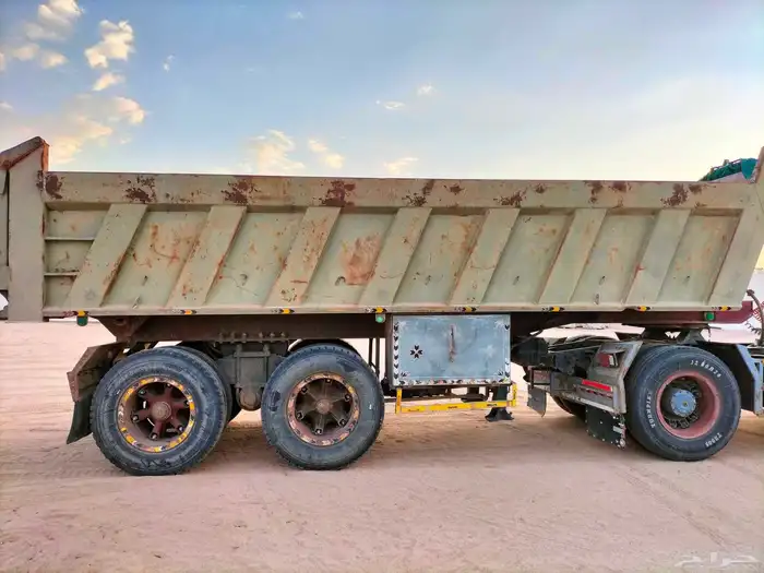 تريلة البي قلاب للبيع 1