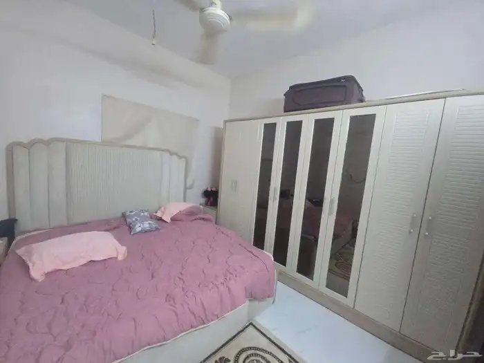 غرفه نوم لي البيع 4000 1