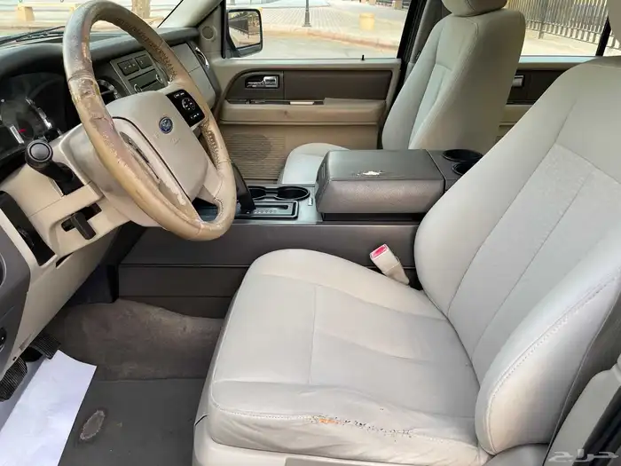 فورد اكسبدشن 2011 سعودي 16