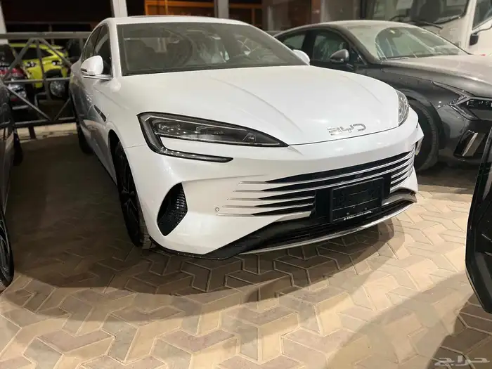 بي واي دي 7 سيل 2026 BYD 7 8