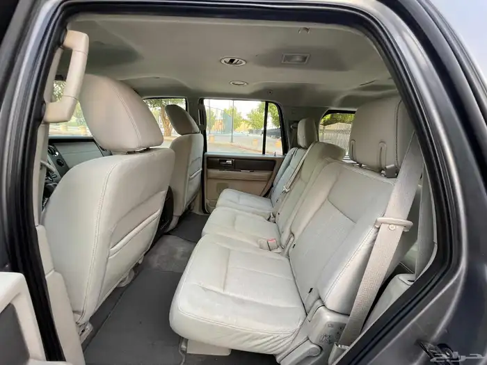 فورد اكسبدشن 2011 سعودي 13